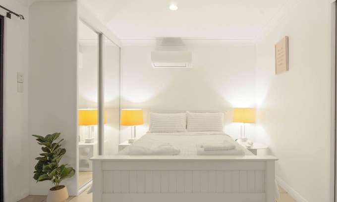 Wellington Point Eigentumswohnung | Classy Self Contained Studio- Private & Peaceful