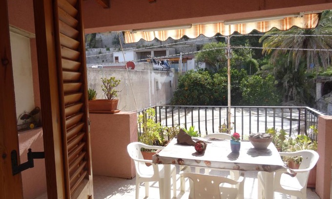 Canneto Haus | Claudia - case vacanze a Canneto spiaggia