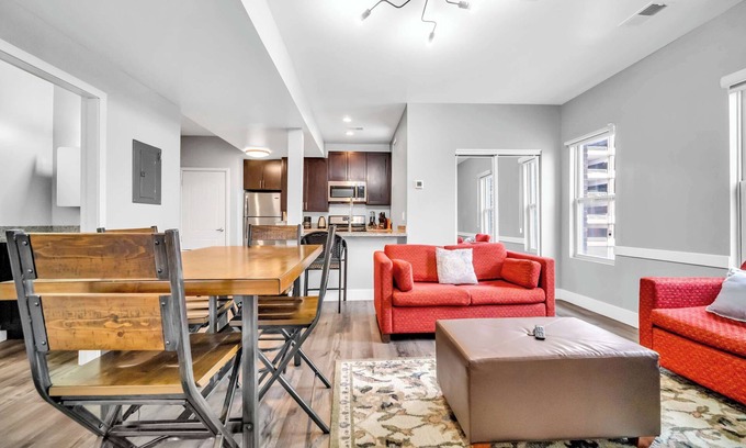 Hough Wohnung | Cle Suites 2BR/1BA | 5 min Walk to Cle Clinic #5