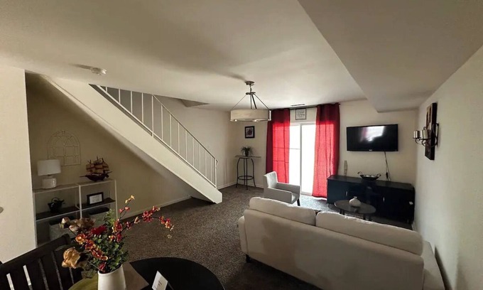 Memphis Eigentumswohnung | Clean, spacious Condo, Weekly Rental Discounts