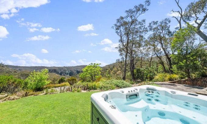 Katoomba Haus | Cliffnest House & Studio