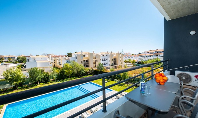 Santa Eulalia Wohnung | Close to everything, 10 minutes from the beach on foot.