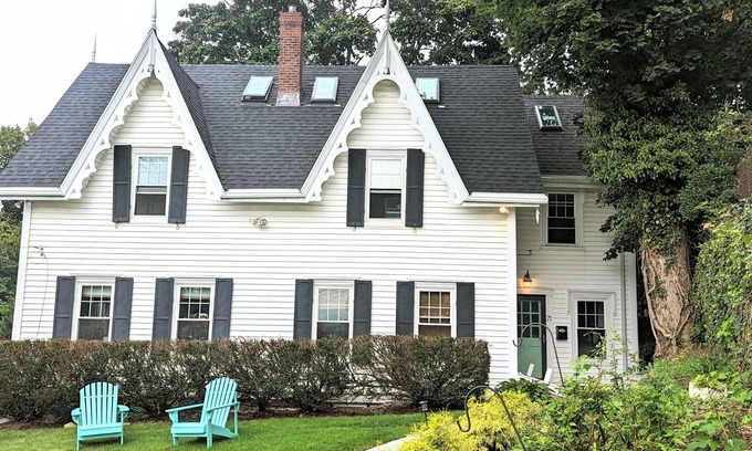 Swampscott Wohnung | Coastal Getaway: walk to beach and town