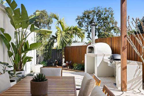Mooloolaba Haus | Coastal Home in Mooloolaba