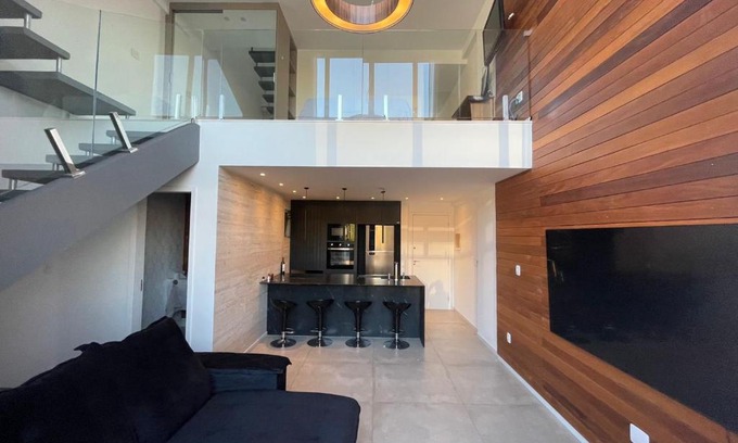 Sao Mateus Wohnung | Cobertura aconchegante perto do shopping independência, home office, garagem