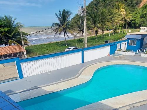 Piuma Wohnung | Cobertura de Frente Para o Mar e Piscina Village das Ondas