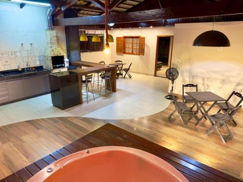 Divinopolis Wohnung | Cobertura Jacuzzi e Area Gourmet Sao Judas