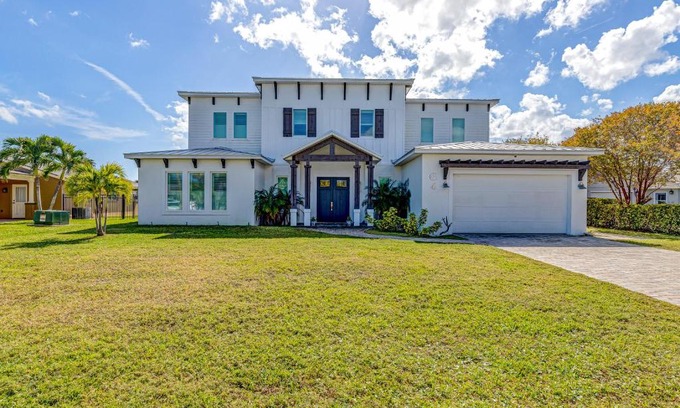 Cocoa Isles Country Club Haus | Cocoa Beach Fortress