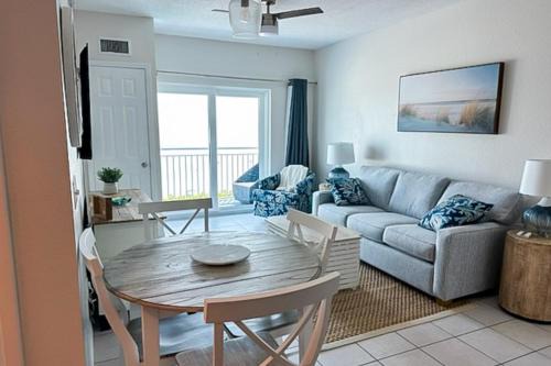 New Smyrna Beach Wohnung | Coconut Palms Beach Resort Unit 4312