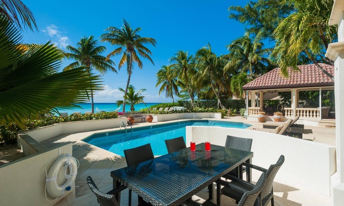 Seven Mile Beach Haus | Coconut Walk: Luxuriöse Seven Mile Beach Mansion mit abgelegenem Barefoot Beach und Pool