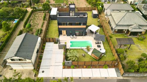 Shirako Haus | Color Bee Villa 99 海の見える貸別荘,プライベートプール, サウナ, ジャグチ,ドッグラン,BBQ付き