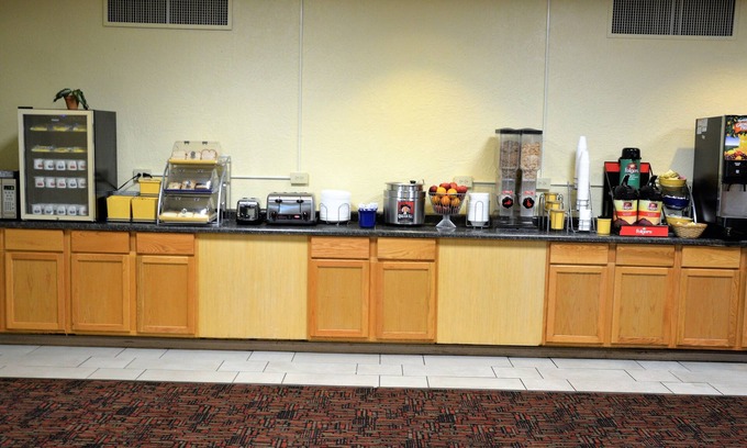 Columbus Hotel | Columbus Grand Hotel & Banquet Center