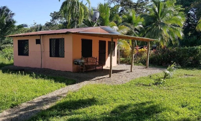 Playa Matapalo Haus | Kommen Sie und genießen Sie ein Stück Paradies nur 200 Meter vom Pazifik entfernt!