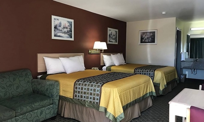 Cabot Resort | Comfort and Convenience! 4 Pet-friendly Units, Free Breakfast & Parking, Pool