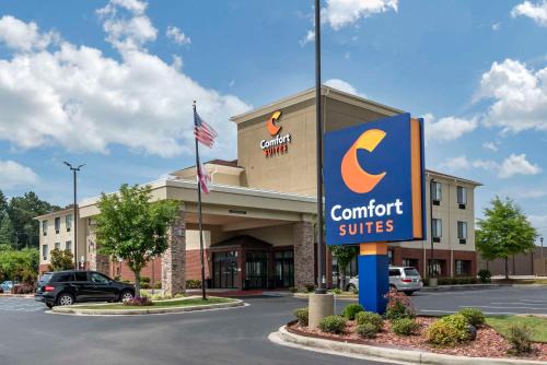 Pell City Hotel | Comfort Suites Pell City I-20 exit 158