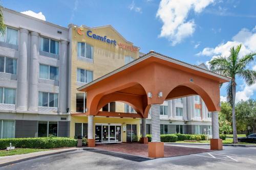 Tamarac Hotel | Comfort Suites Sawgrass