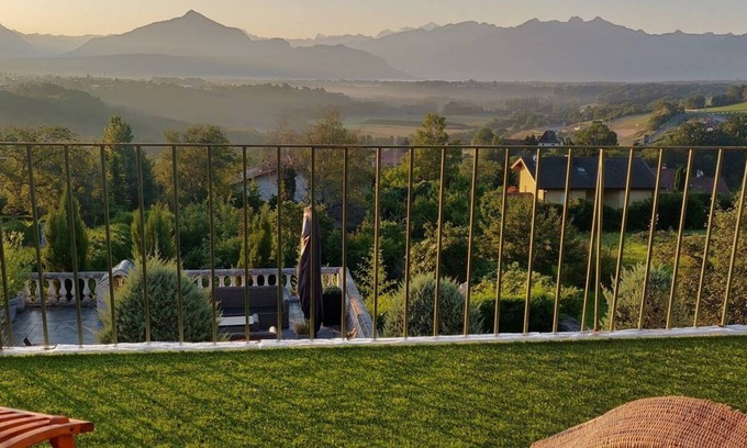 Reignier-Esery Haus | Komfortables Familienhaus mit Aussicht