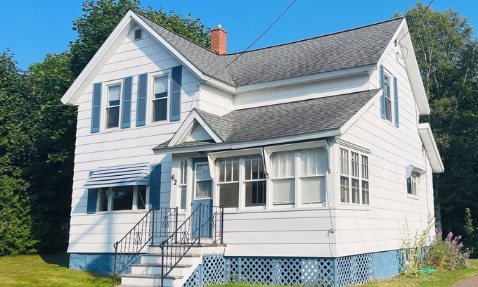 Mohawk Haus | Comfortable home in the heart of the Keweenaw!