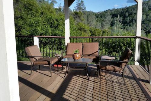 Penn Valley Kabine | Comfortable Mountain Getaway in Penn Valley, California