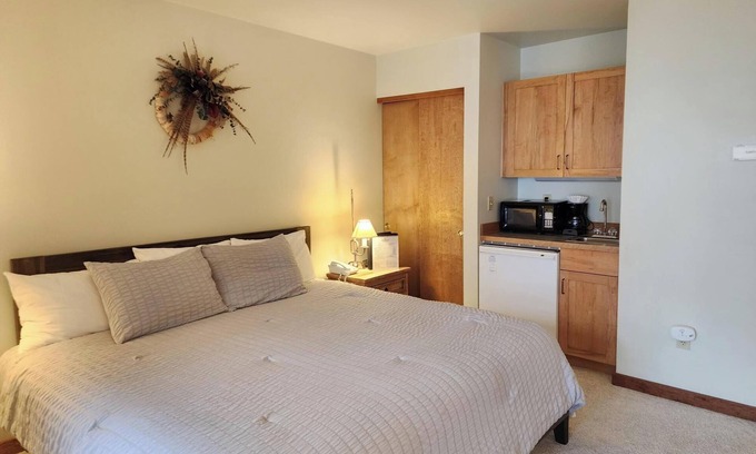 Whitefish Hotel | Deluxe Zimmer im Hotel-Stil