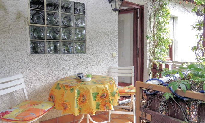 Niederburg Wohnung | 1 Zimmer Unterkunft in Niederburg