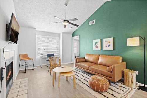 Milwood Wohnung | Comfy BoHo 2BD Apt in Cedar Park/North Austin