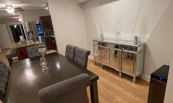 North Philadelphia Haus | Comfy, Spacious Townhouse w/ Patio