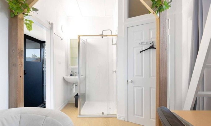 Brisbane Wohnung | Comfy Studio Loft Suite, Mount Gravatt East