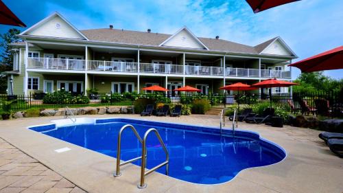 Bromont Wohnung | Condo 202 Le Champlain vue sur la montagne, ski, vélo, piscine !