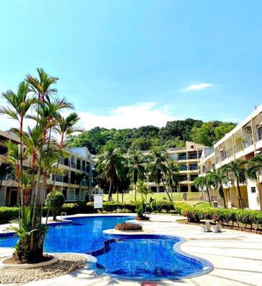 Port Dickson Wohnung | Condo by the Beach Port Dickson - Forest & Poolview