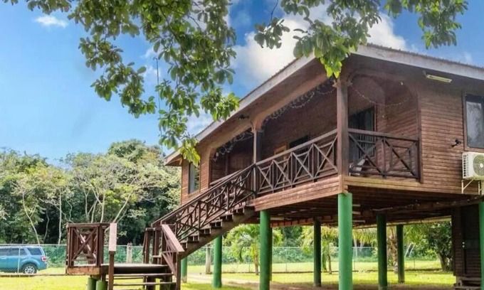 Dangriga Haus | Condo Caribbean Dreams