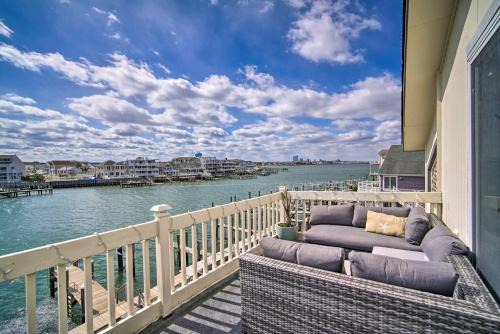 Brigantine Wohnung | Condo with Bay Views about 5 Mi to Atlantic City!