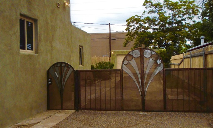 Nob Hill Haus | Connies Haus - Nob Hill Route 66