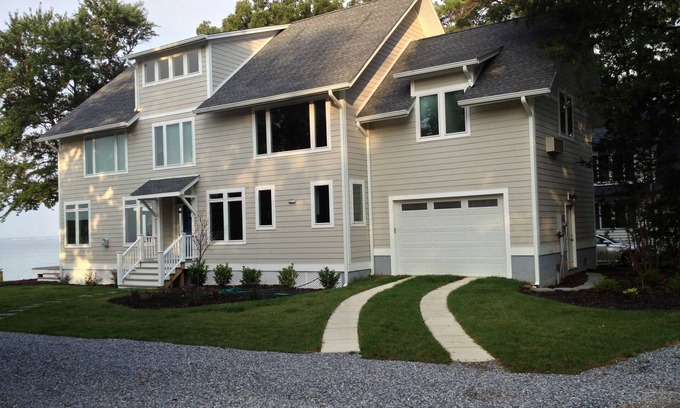 Cobb Island Haus | Moderne Luxus-Haus mit spektakulären Wasser Aussichten