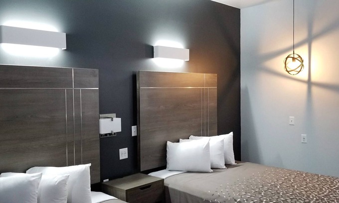 Conway Hotel | Continental Inn & Suites