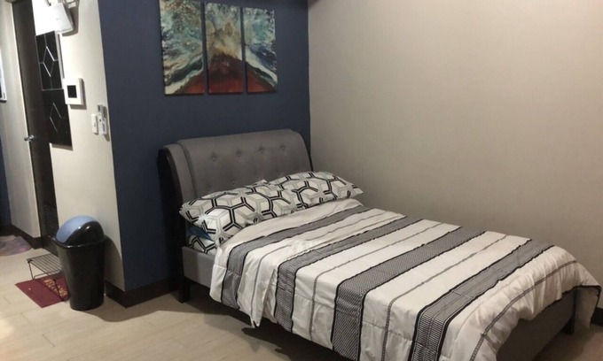 Salcedo Village Eigentumswohnung | Cool and Cozy studio unit in Makati