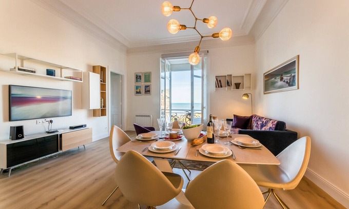 Biarritz Wohnung | CORAL KEYWEEK Apt in city center closed to the beach, private garage