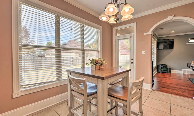 Cordova Hütte | Cordova Home w/ Pool Table, 17 Mi to Memphis Zoo!