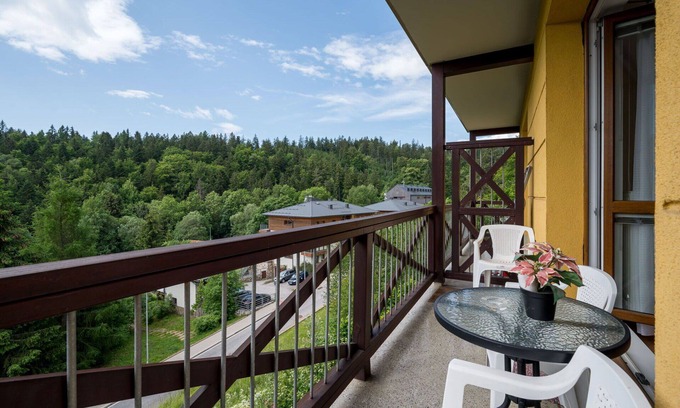 Janske Lazne Wohnung | Schöne Wohnung für 4 Leute mit W-LAN, TV und Balkon