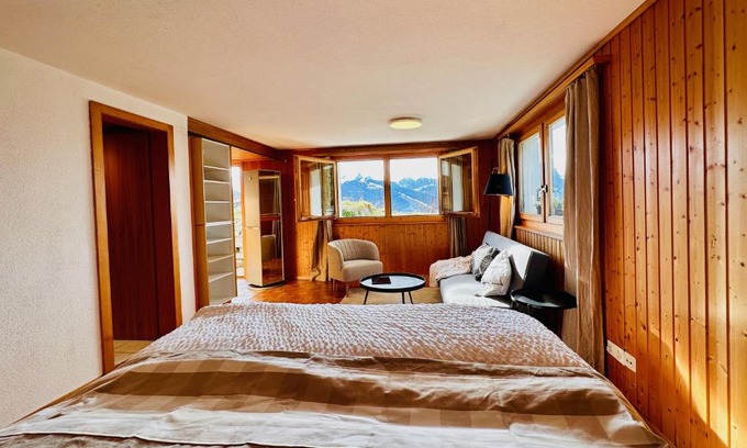 Schoenried Wohnung | Cosy appartment 10 min from Gstaad with stunning view