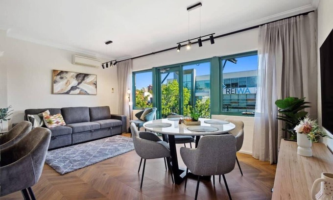 Subiaco Wohnung | Cosy Apt in Subiaco with Free Parking