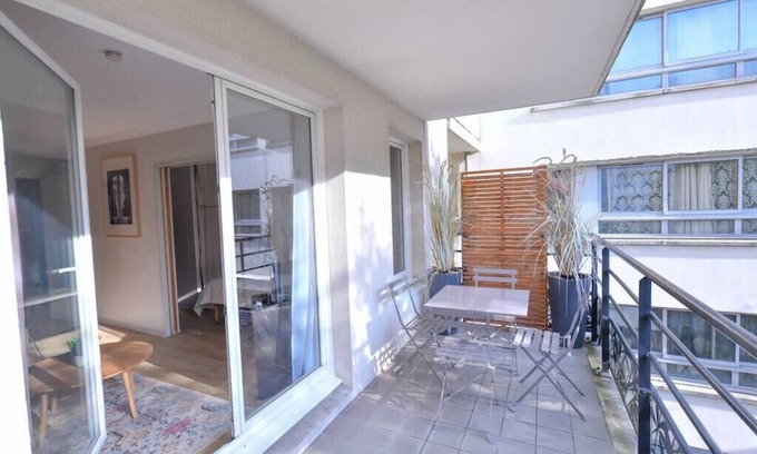 Combat Wohnung | Cosy Apt With Balcony Near Buttes Chaumont