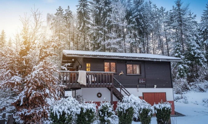 Ny Skihütte | Cosy cabin full of charm and simplicity