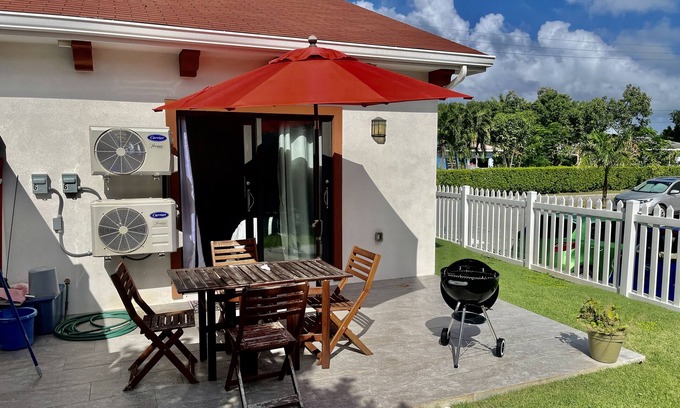 Northwest Point Wohnung | Cosy modern coastal retreat - close to dive spots
