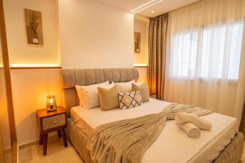 Tangier Wohnung | Cosy Place, Charmant 2 Chambres Neuf, Proche Golf Royal & Parc Perdicaris, 15' du Cap Spartel & du Centre Ville