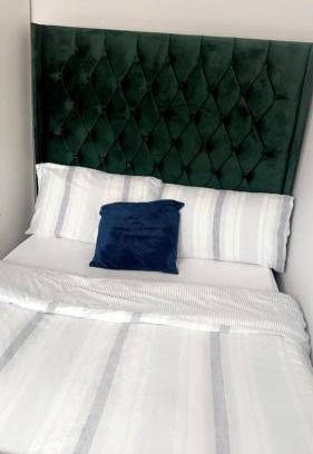 Little Hulton Haus | Cosy Private Room Manchester