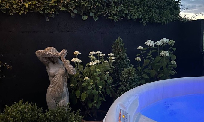 Gloucester Kabine | Gemütliche Hirtenhütte mit Fußbodenheizung. Zwei ausgezeichnete Pubs in der Nähe