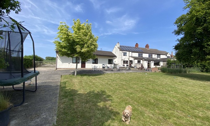 Pontefract Hütte | Cosy Stable Conversion Between Sheffield & Leeds