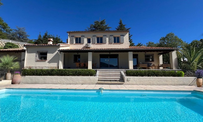Coaraze Villa | Côte 'd Azur – Wunderschöne Villa mit privatem Pool und herrlicher Aussicht