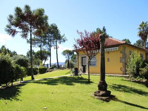 Santa Comba Haus | Cottage in Santa Comba with Pool